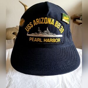 USS ARIZONA BB39 PEARL HARBOR Vintage Cap Hat still New Two Brooch Included